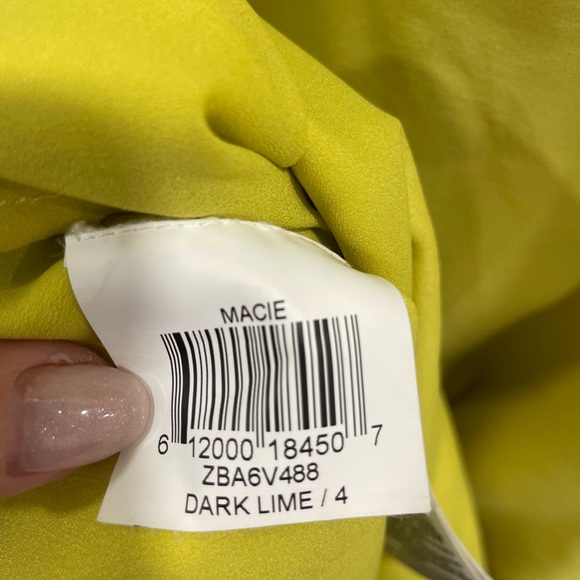 BCBG MaxAzria Macie cocktail dress.  Dark Lime.  Size 4 - Picture 10 of 11